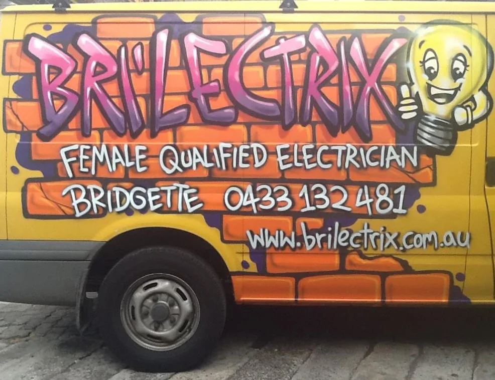 Bri'Lectrix vehicle on a street